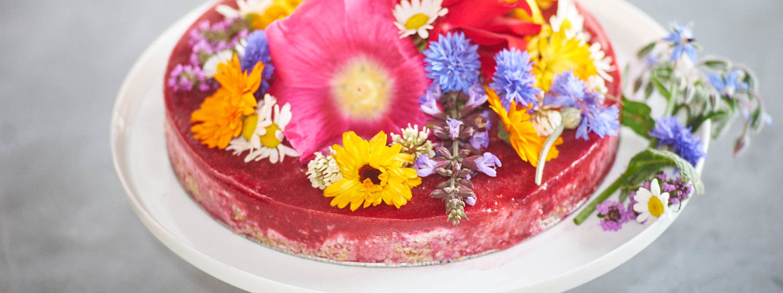 Kvetinová raw torta